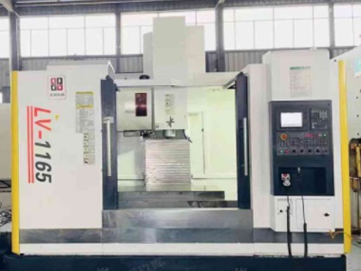 LV-1165四轴加工中心