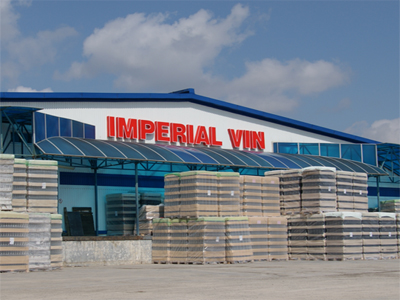 成功营运“摩瓦多瓦帝国酒业”进入中国市场